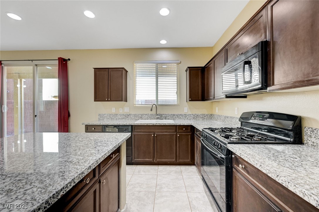 3638 Via Messina Henderson, NV 89052 - Photo 12 of 49