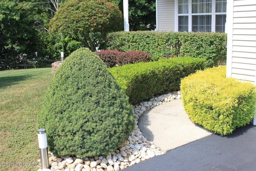 303 Wedgewood Road Morganville, NJ 07751 - Photo 2 of 31 IMG_0094