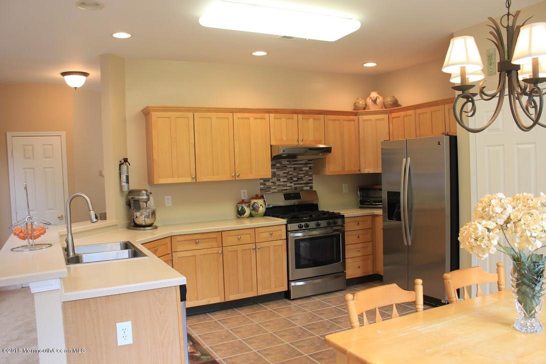 303 Wedgewood Road Morganville, NJ 07751 - Photo 11 of 31 IMG_0105