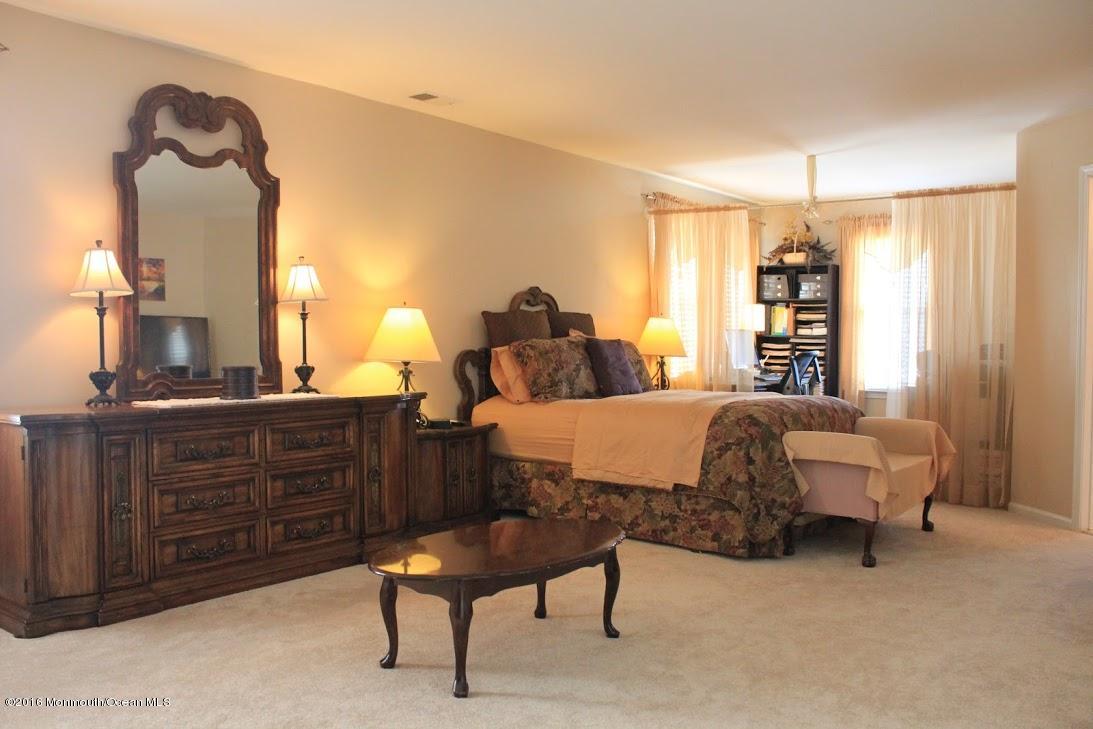 303 Wedgewood Road Morganville, NJ 07751 - Photo 17 of 31 IMG_0109