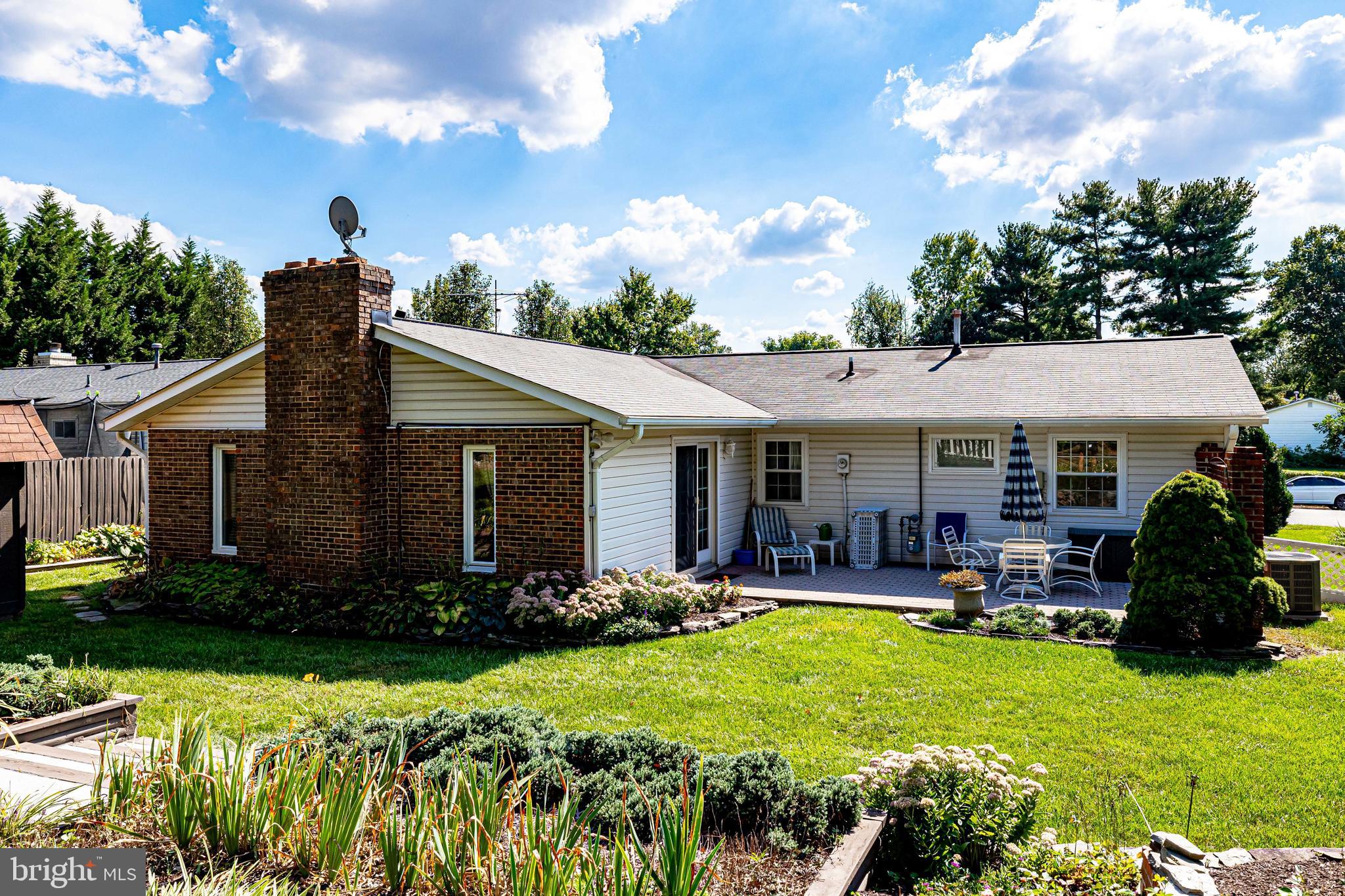 304 West Beech Road Sterling, VA 20164 - Photo 45 of 47 Gallery Image 45
