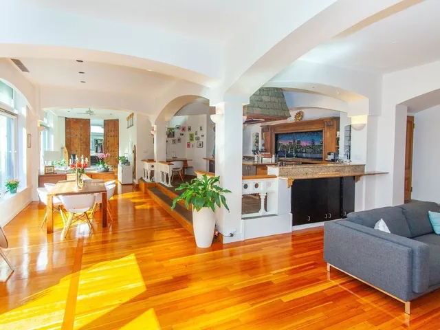 $1,280,000 | 86 South Street, Unit 2A, Boston, MA 02111