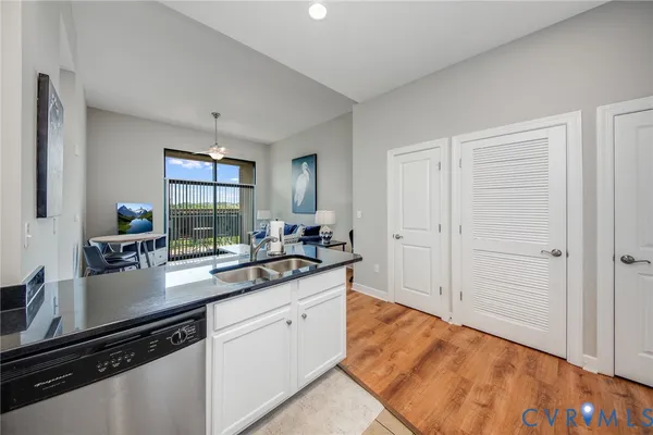 $2,550 | 1101 Haxall Point, Unit 208, Richmond, VA 23219