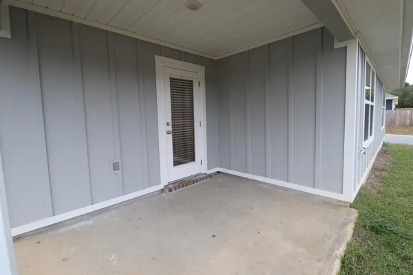 $2,300 | 3008 Jane Lane, Crestview, FL 32539