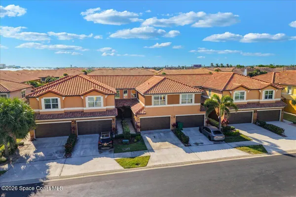 $3,100 | 89 Redondo Drive, Satellite Beach, FL 32937