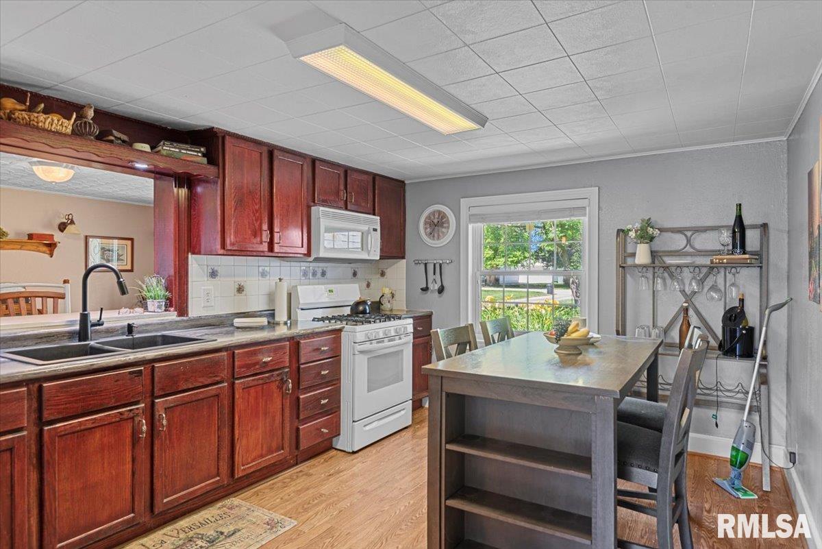 3240 South 1st Street Springfield, IL 62703 - Photo 19 of 37