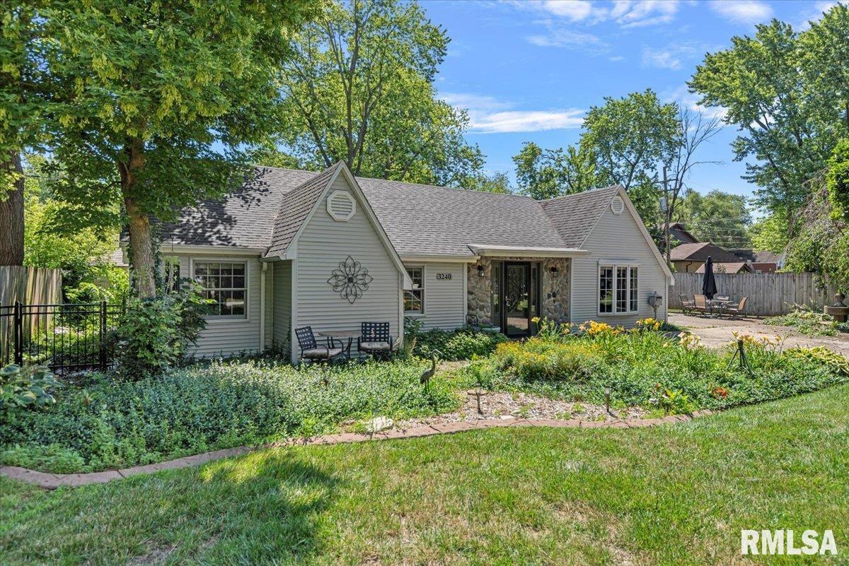 3240 South 1st Street Springfield, IL 62703 - Photo 4 of 37