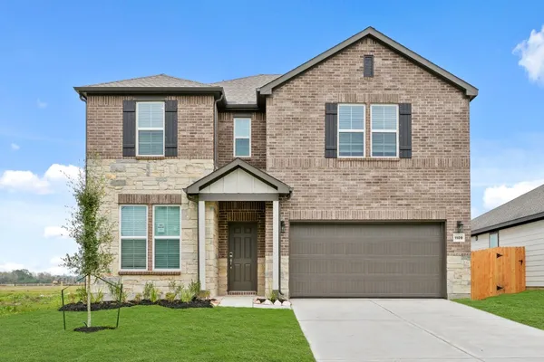 $320,900 | 1109 Avenue M, Bay City, TX 77414