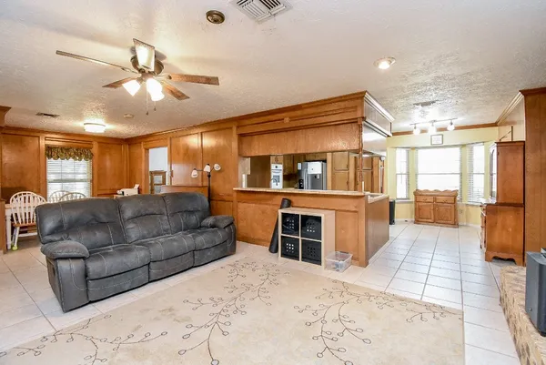 $384,999 | 2719 Vail Road, Rosenberg, TX 77471