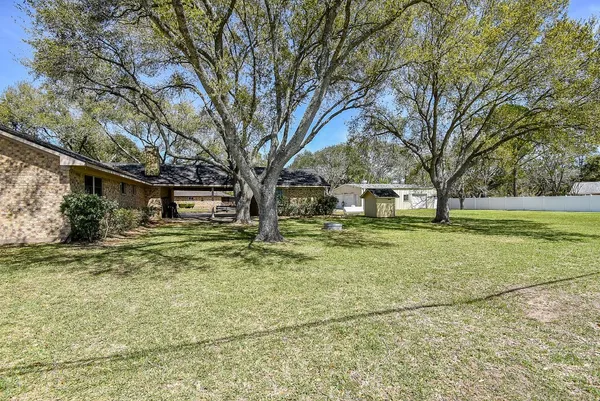 $384,999 | 2719 Vail Road, Rosenberg, TX 77471