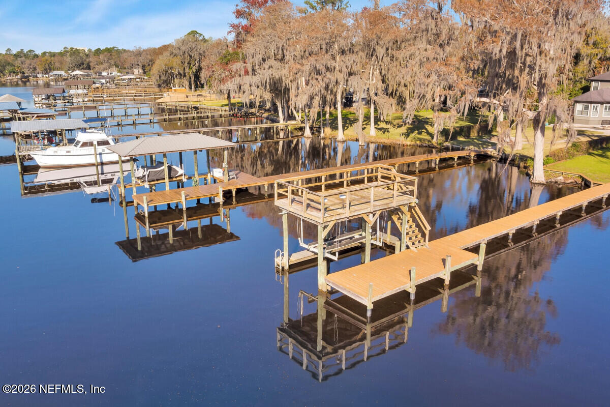 2942 Magnolia Road Orange Park, FL 32065 - Photo 45 of 50 a view of a balcony with chairs
