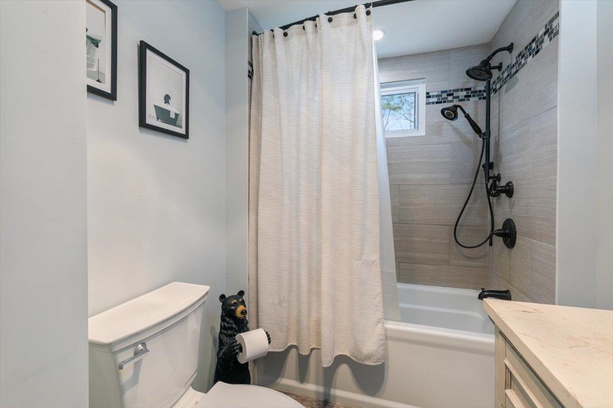 18 Old Road Plaistow, NH 03865 - Photo 15 of 29