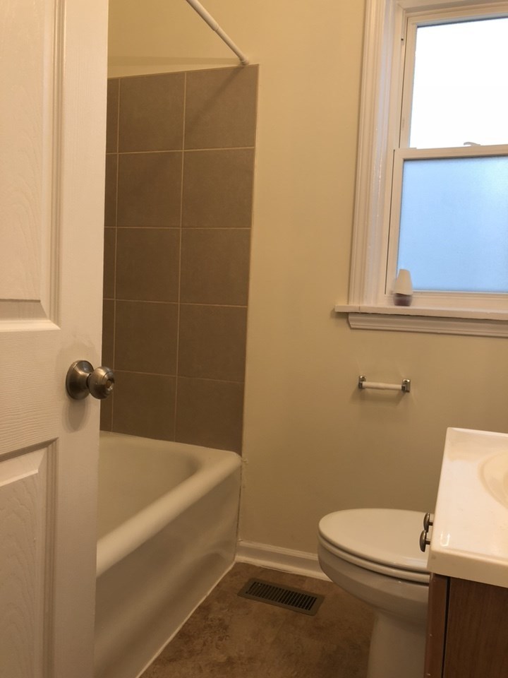 1109 Cleveland Street Evanston, IL 60202 - Photo 21 of 28
