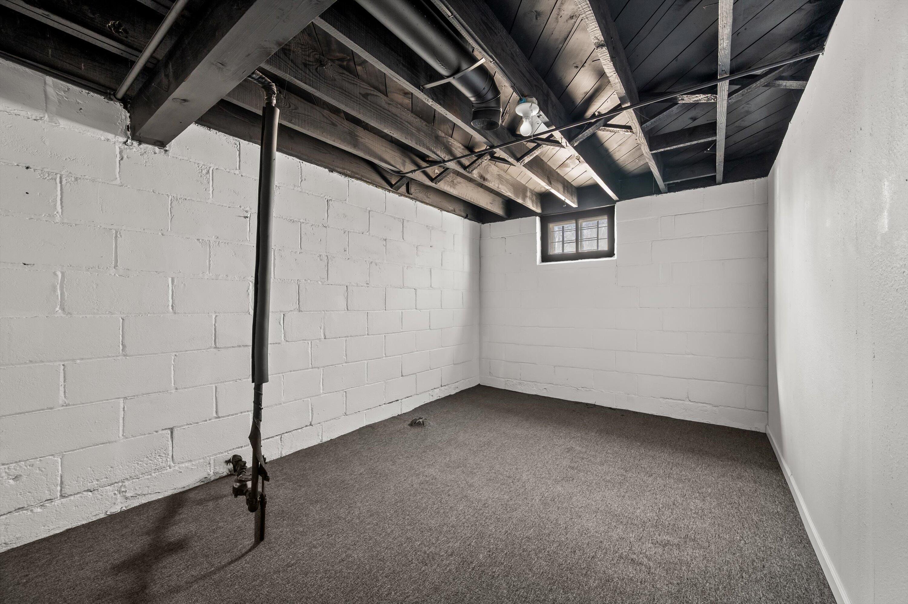 6706 West Chambers Street Milwaukee, WI 53210 - Photo 28 of 33 32-DSC2406