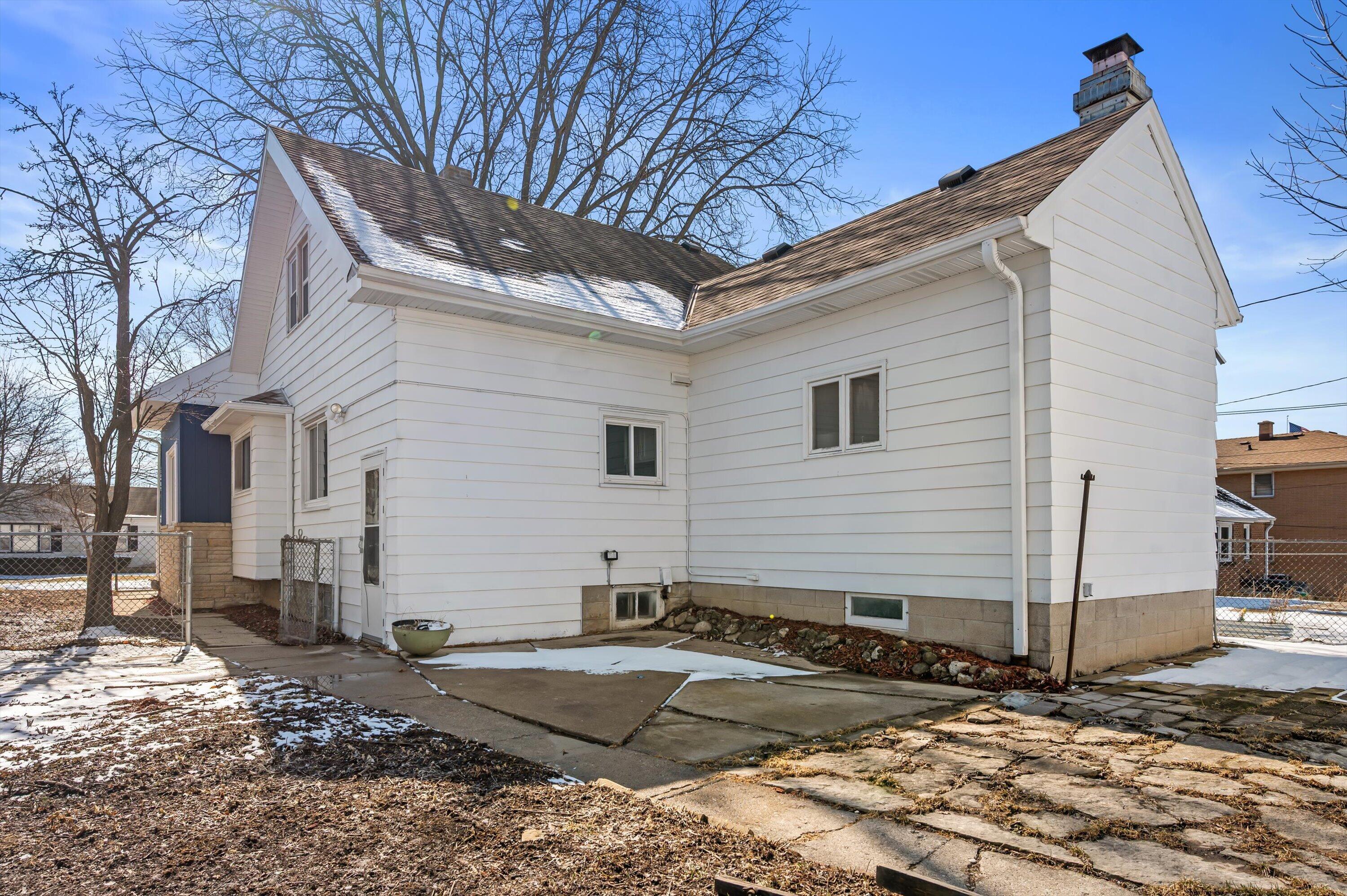 6706 West Chambers Street Milwaukee, WI 53210 - Photo 30 of 33 05-DSC2267