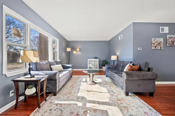 $279,900 | 6706 West Chambers Street, Milwaukee, WI 53210