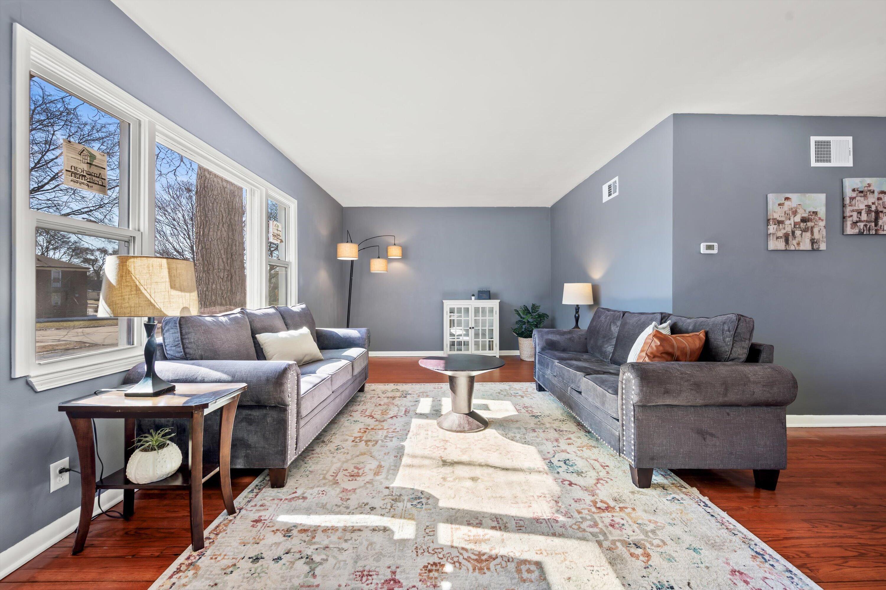 6706 West Chambers Street Milwaukee, WI 53210 - Photo 7 of 33 08-DSC2285