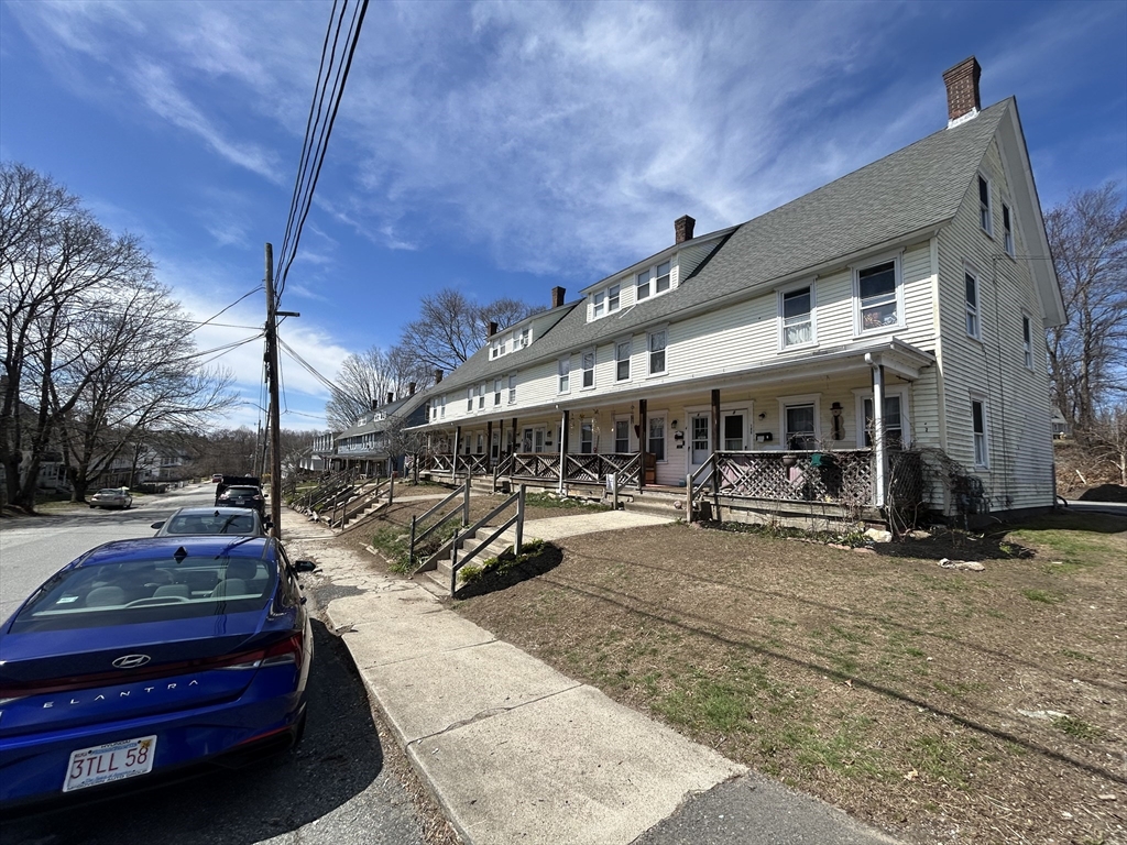 12-24 D Street, Unit 14 Whitinsville, MA 01588 - Photo 1 of 21