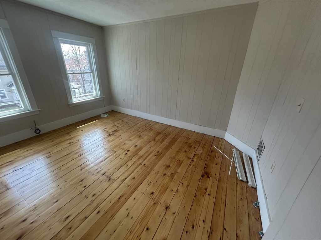 12-24 D Street, Unit 14 Whitinsville, MA 01588 - Photo 16 of 21