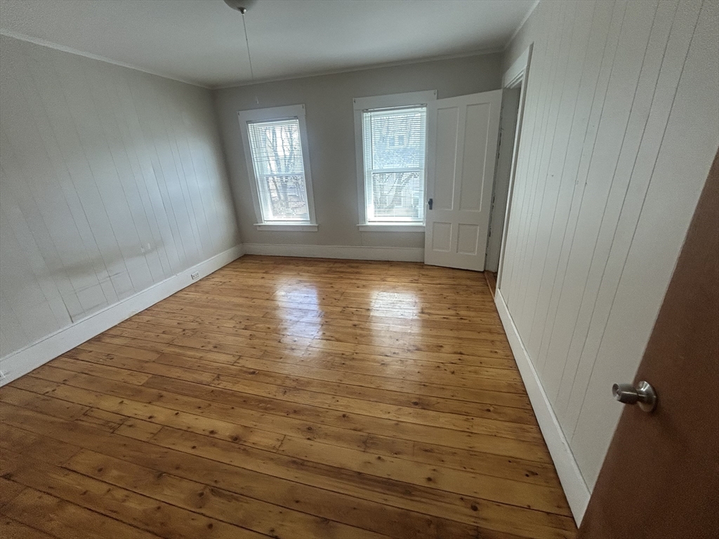 12-24 D Street, Unit 14 Whitinsville, MA 01588 - Photo 10 of 21