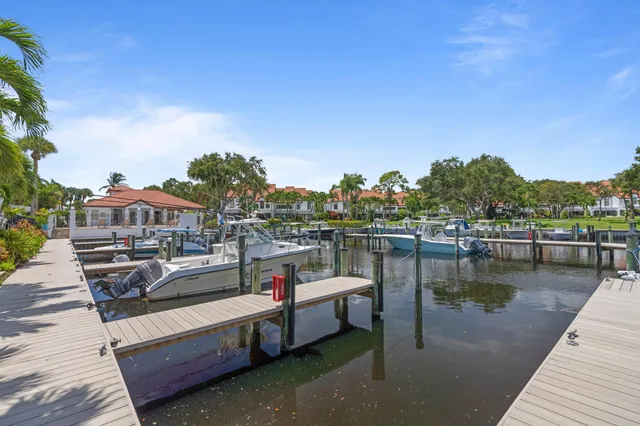 $9,700 | 2339 Treasure Isle Drive, Unit 43, Palm Beach Gardens, FL 33410