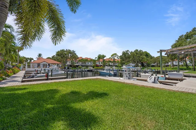 $9,700 | 2339 Treasure Isle Drive, Unit 43, Palm Beach Gardens, FL 33410
