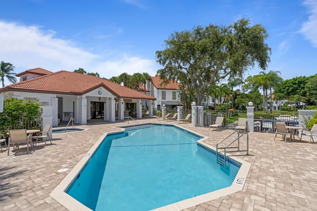 $9,700 | 2339 Treasure Isle Drive, Unit 43, Palm Beach Gardens, FL 33410