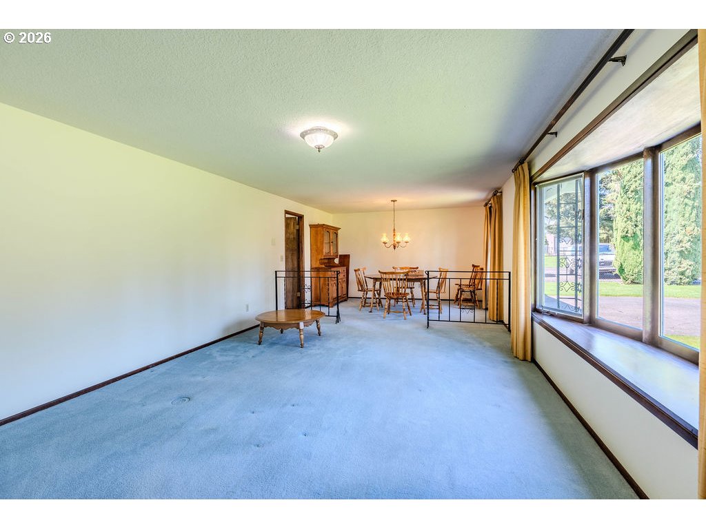 17820 Southeast Emi Street Damascus, OR 97015 - Photo 32 of 47