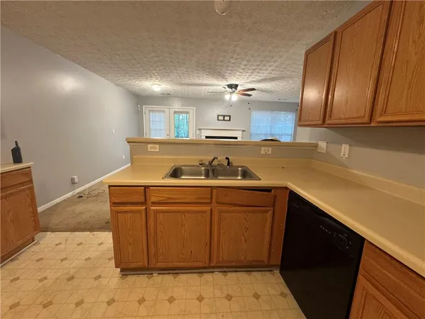$165,000 | 3653 Woodland Cove, Decatur, GA 30034