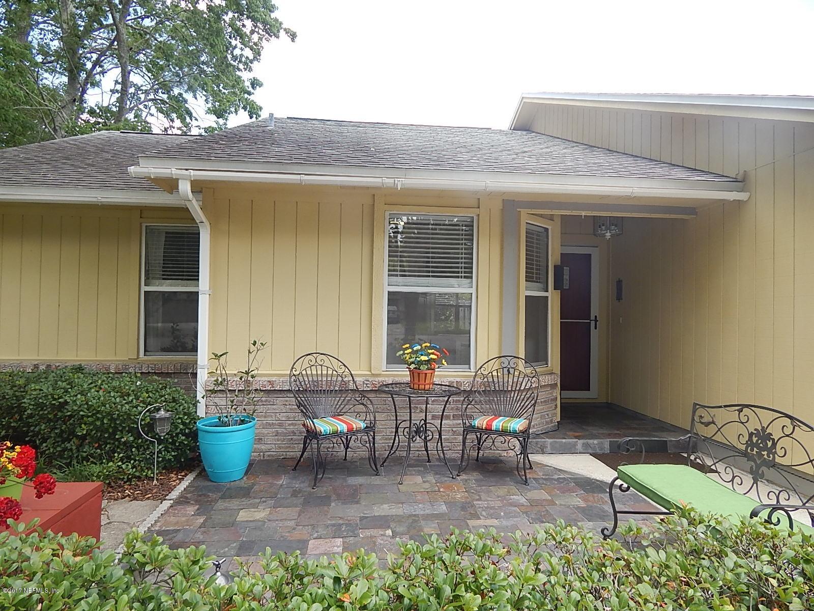 7815 Tower Ridge Court Jacksonville, FL 32216 - Photo 2 of 22 Front Patio