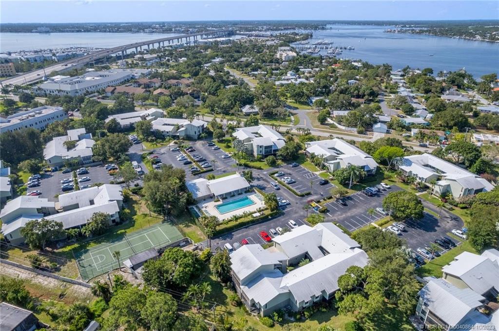 800 Northwest Fork Road, Unit 1013P Stuart, FL 34994 - Photo 4 of 50 Gallery Image 4