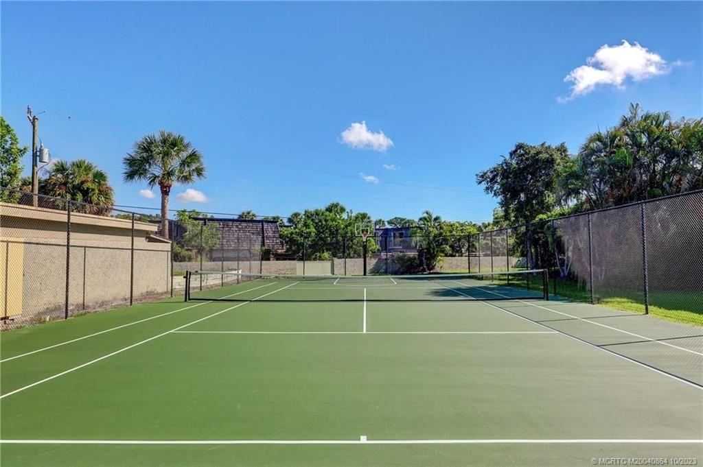 800 Northwest Fork Road, Unit 1013P Stuart, FL 34994 - Photo 47 of 50 Gallery Image 47