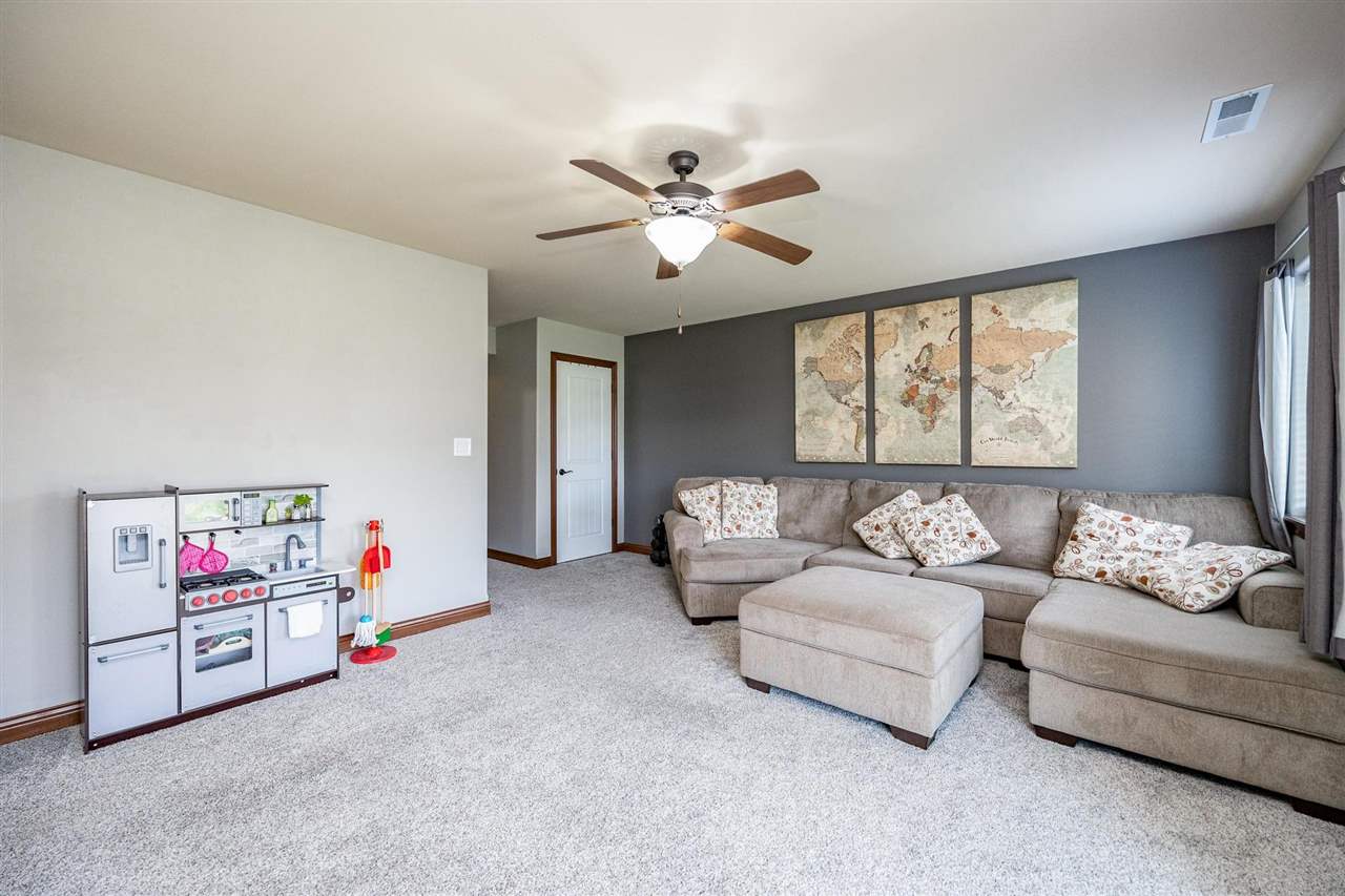 155 North Park Ridge Road North Liberty, IA 52317 - Photo 29 of 38 Gallery Image 29