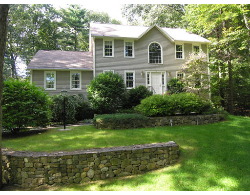 8 Beaver Brook Road Littleton, MA 01460 - Photo 1 of 30 Gallery Image 1