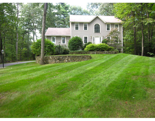 8 Beaver Brook Road Littleton, MA 01460 - Photo 2 of 30 Gallery Image 2