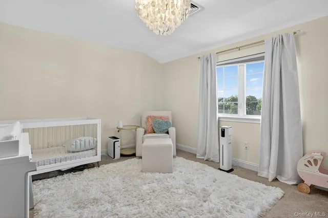 $4,200 | 10 Lee Gray Court, Glen Cove, NY 11542