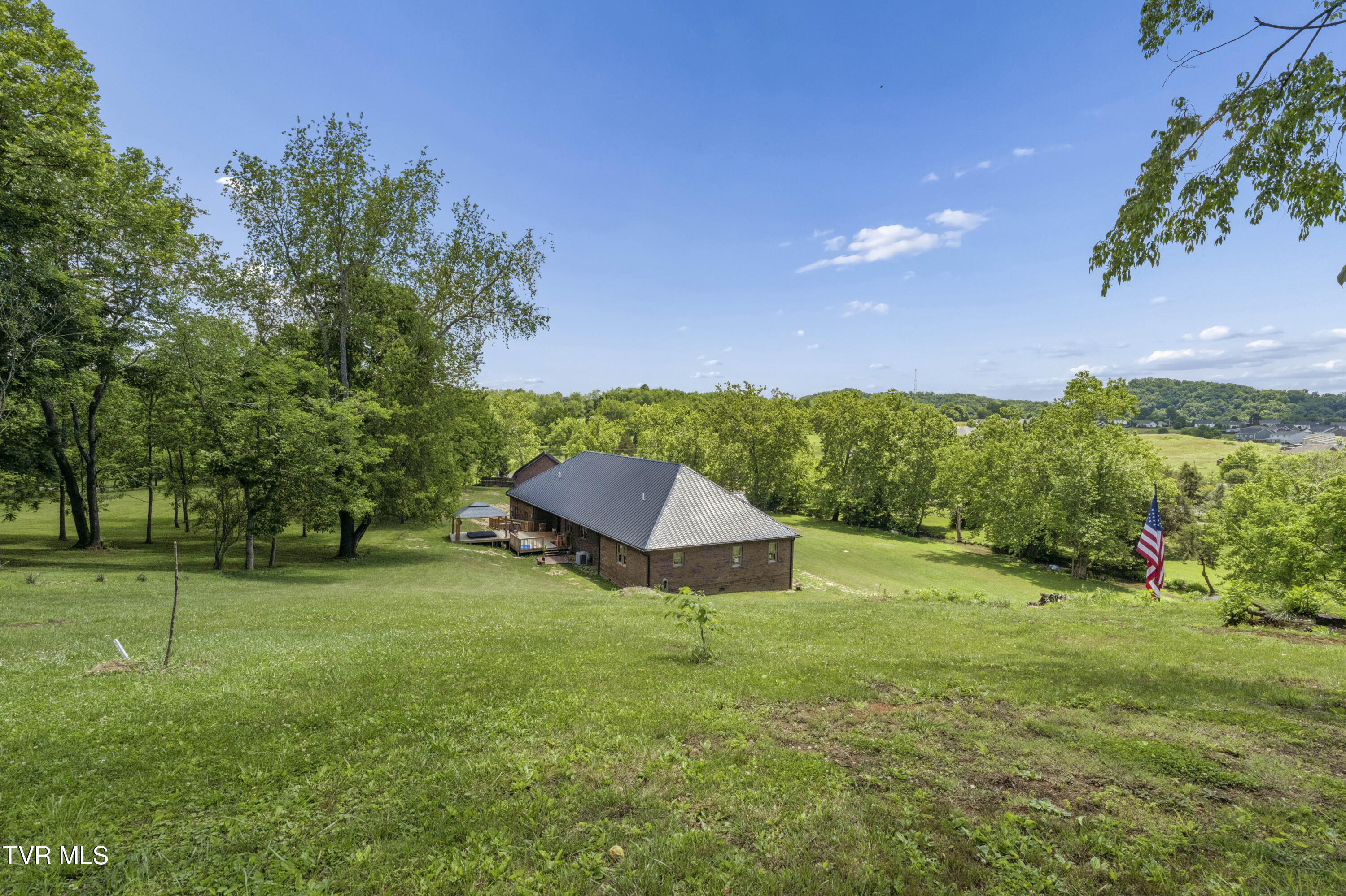 108 Trammel Road Bristol, TN 37620 - Photo 40 of 85 Trammel2-9
