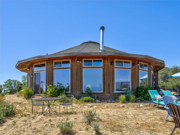 $699,999 | 3754 Guadalupe Fire Road, Catheys Valley, CA 95306