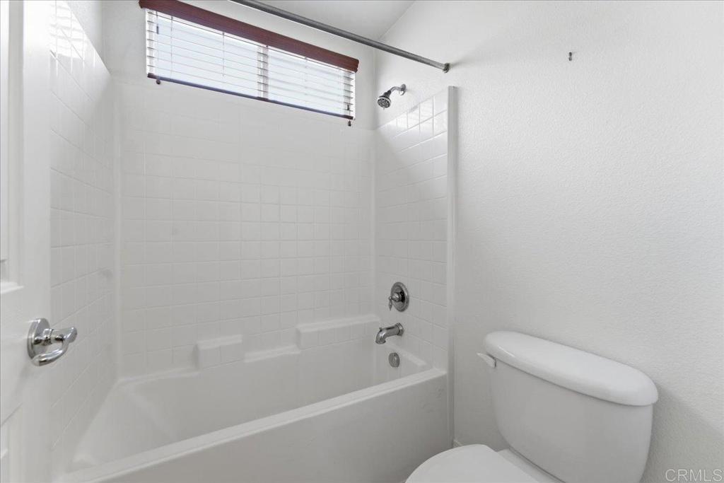 745 Helmsdale Road San Marcos, CA 92069 - Photo 23 of 38