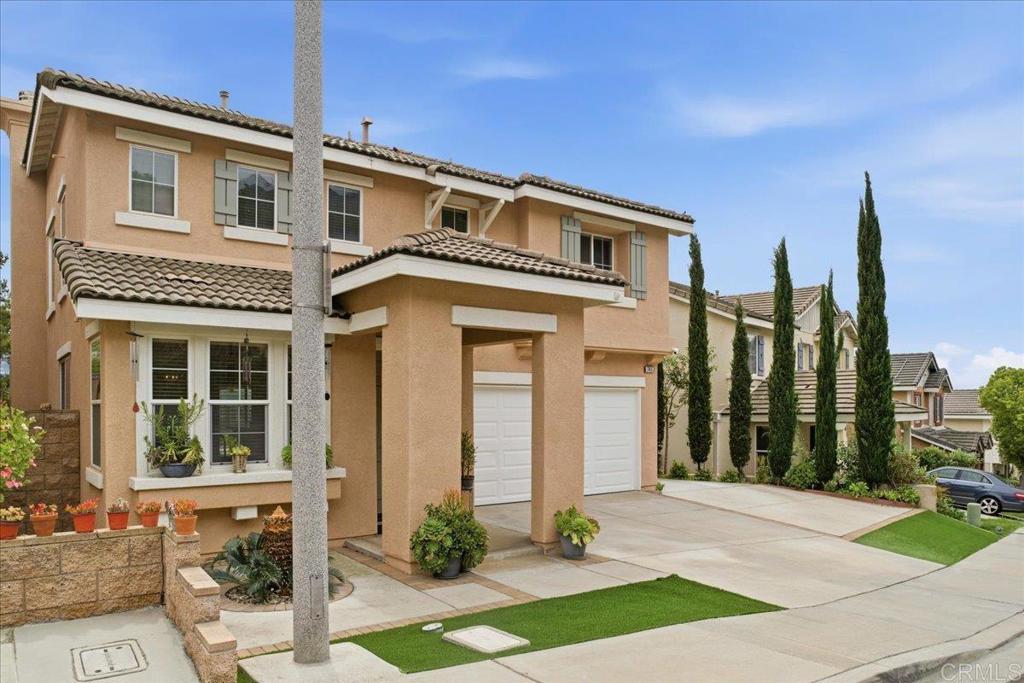 745 Helmsdale Road San Marcos, CA 92069 - Photo 3 of 38