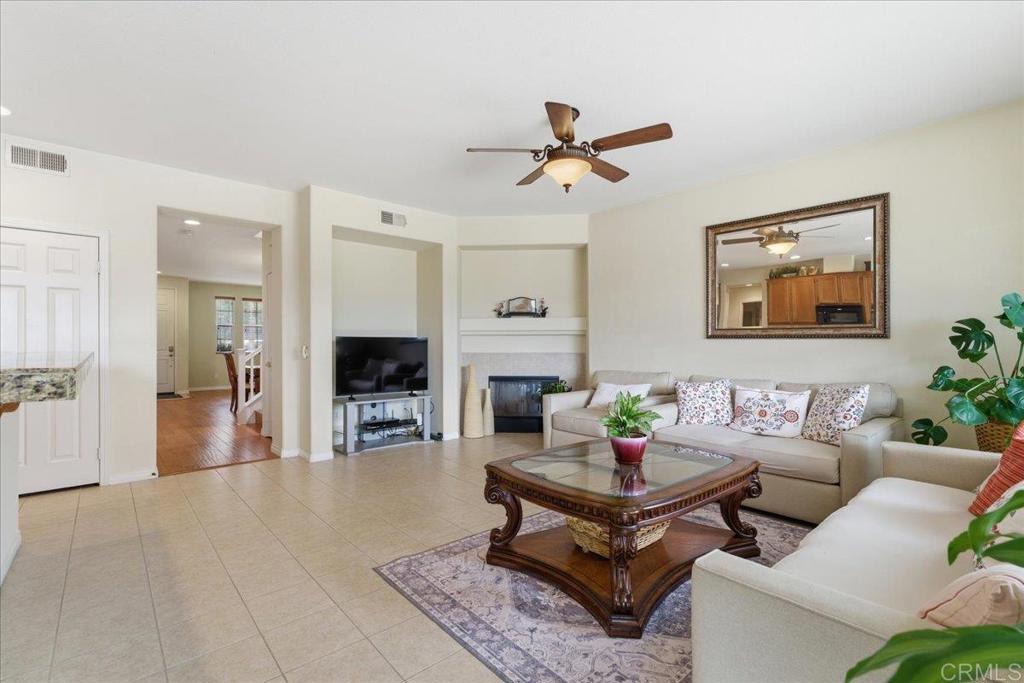 745 Helmsdale Road San Marcos, CA 92069 - Photo 8 of 38