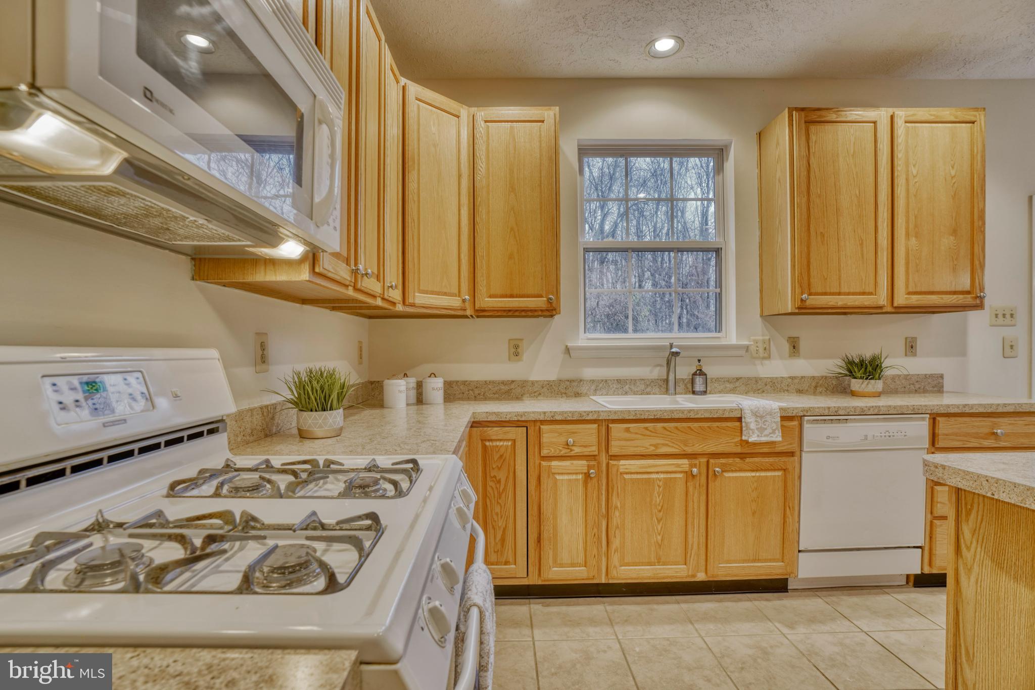 119 Spry Island Road Joppa, MD 21085 - Photo 21 of 73 Gas Range