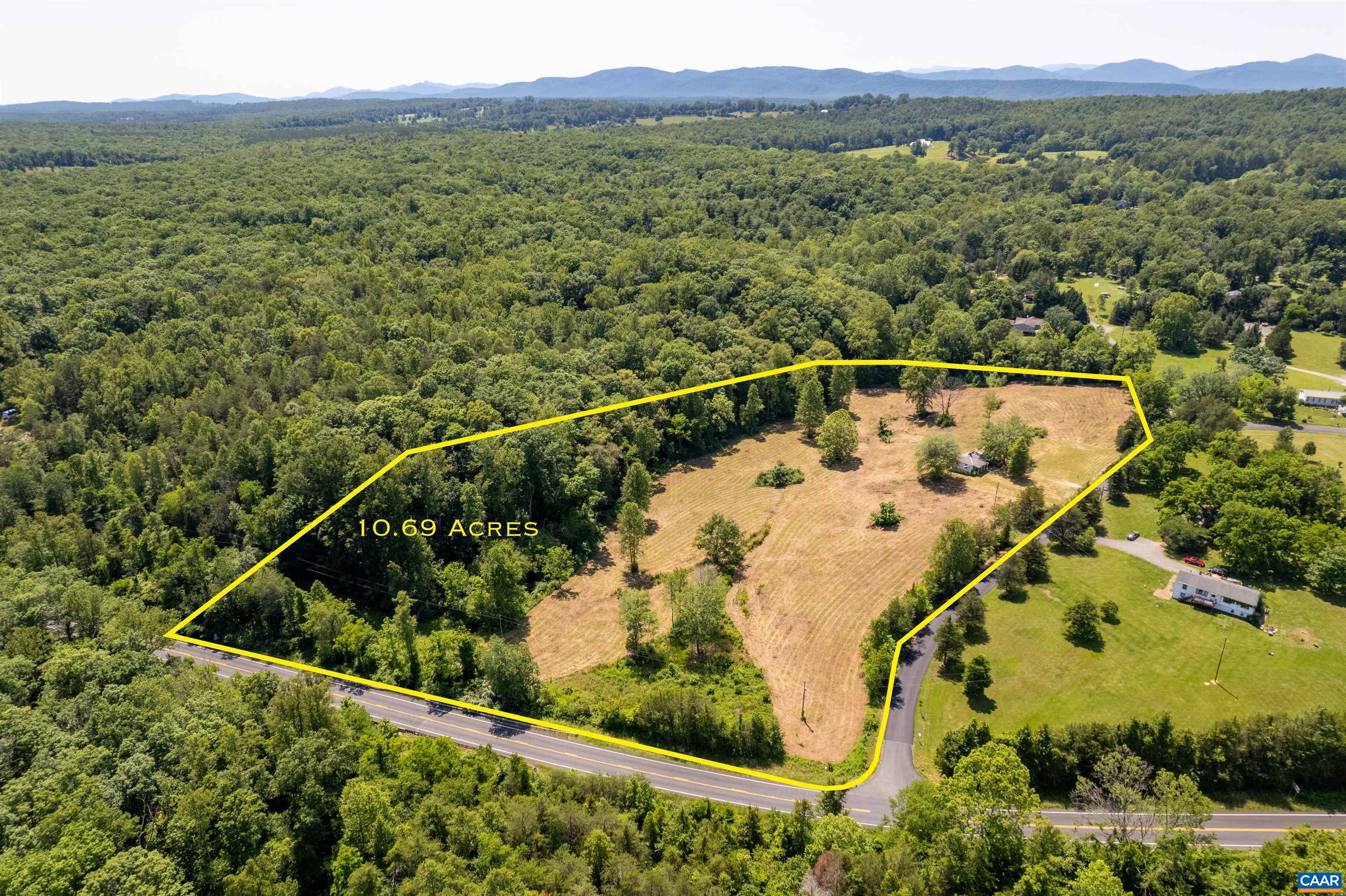 1467 Harris Creek Road Charlottesville, VA 22902 - Photo 14 of 41