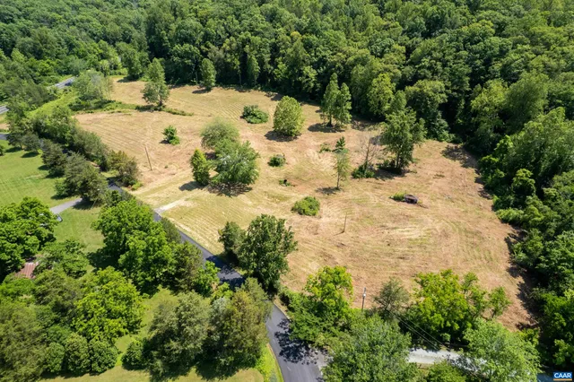 $225,000 | 1467 Harris Creek Road, Charlottesville, VA 22902