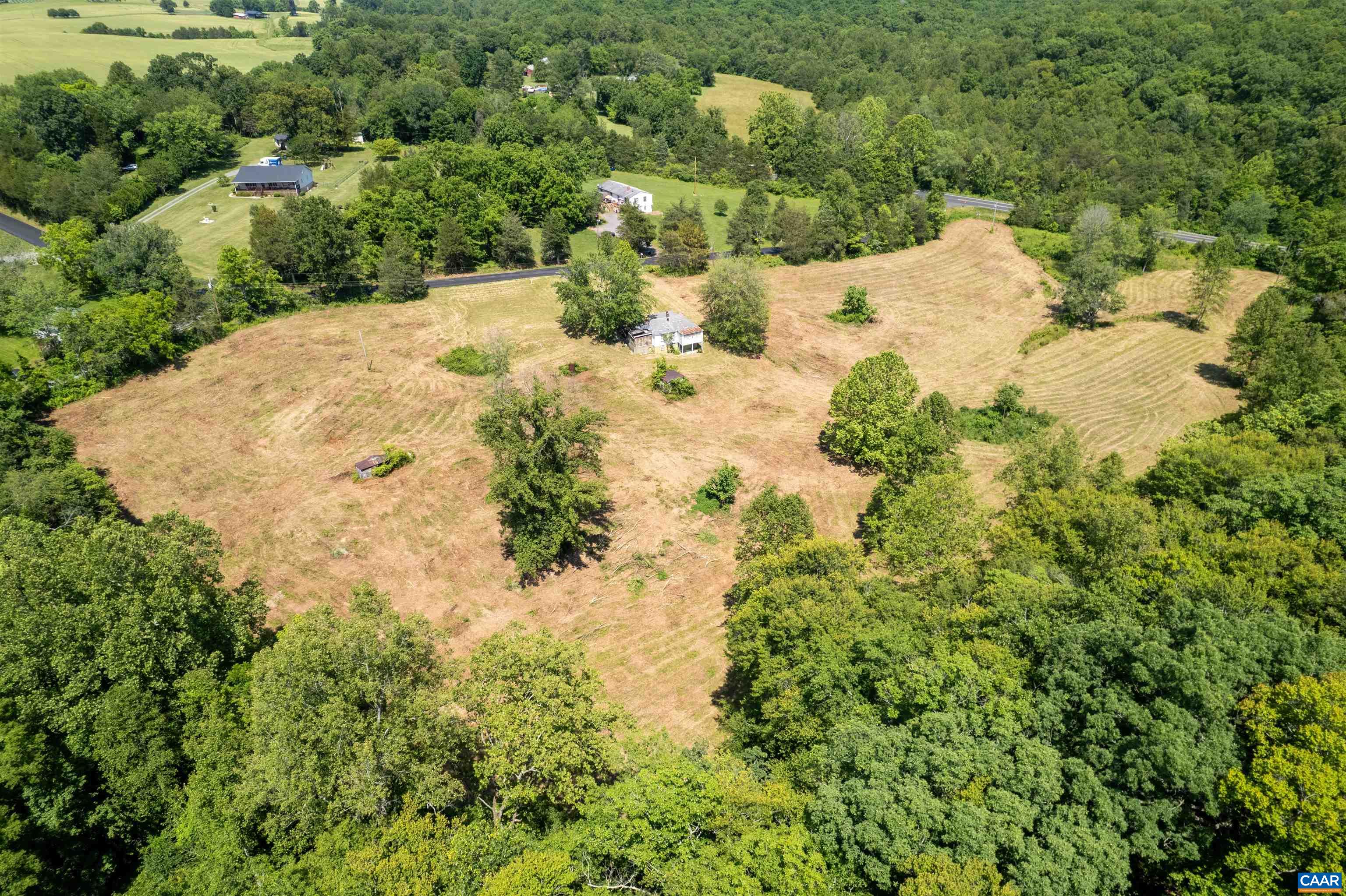 1467 Harris Creek Road Charlottesville, VA 22902 - Photo 19 of 41