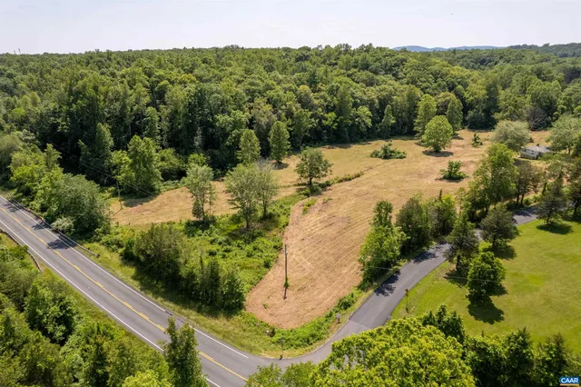 $225,000 | 1467 Harris Creek Road, Charlottesville, VA 22902