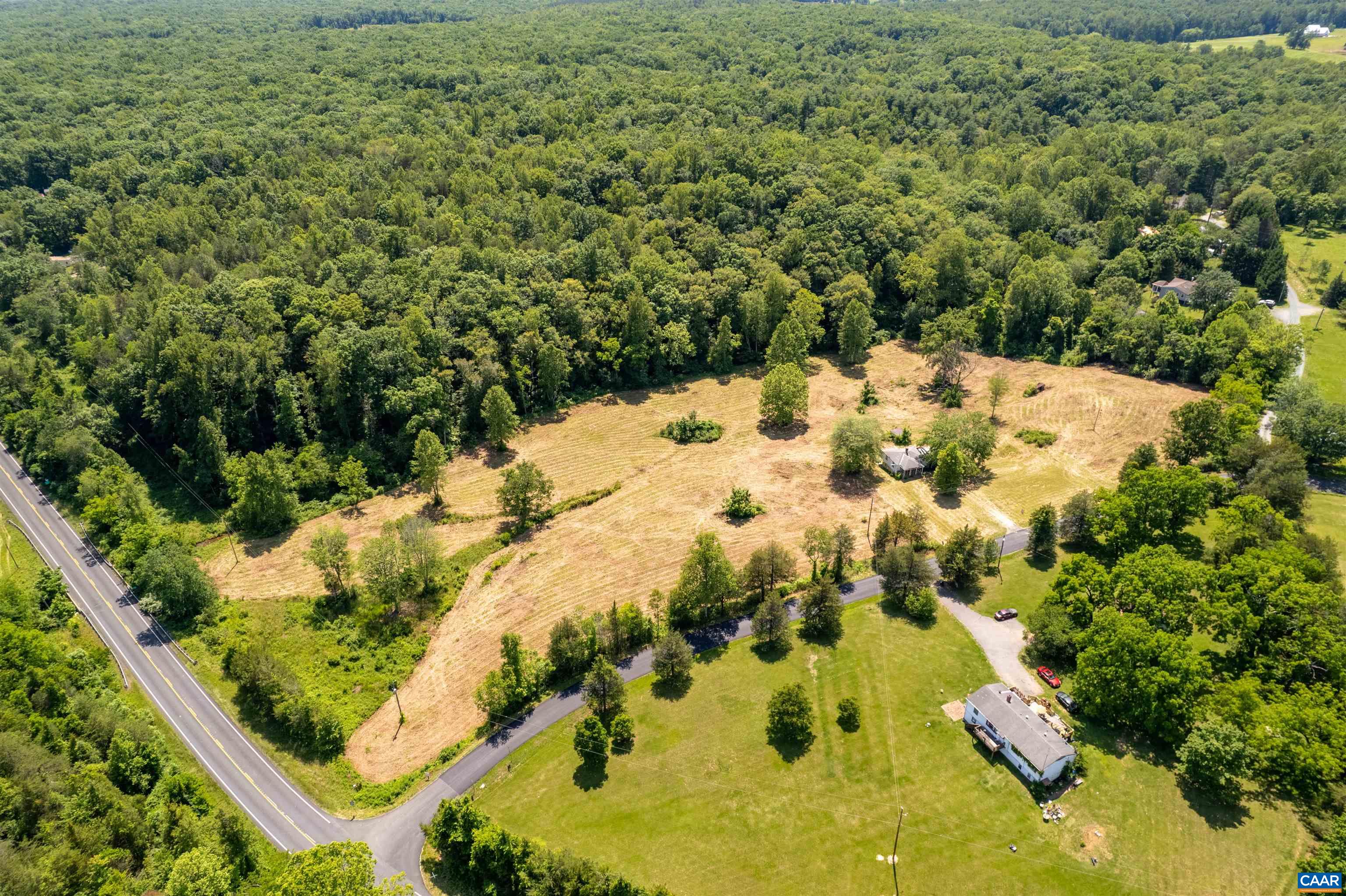 1467 Harris Creek Road Charlottesville, VA 22902 - Photo 3 of 41