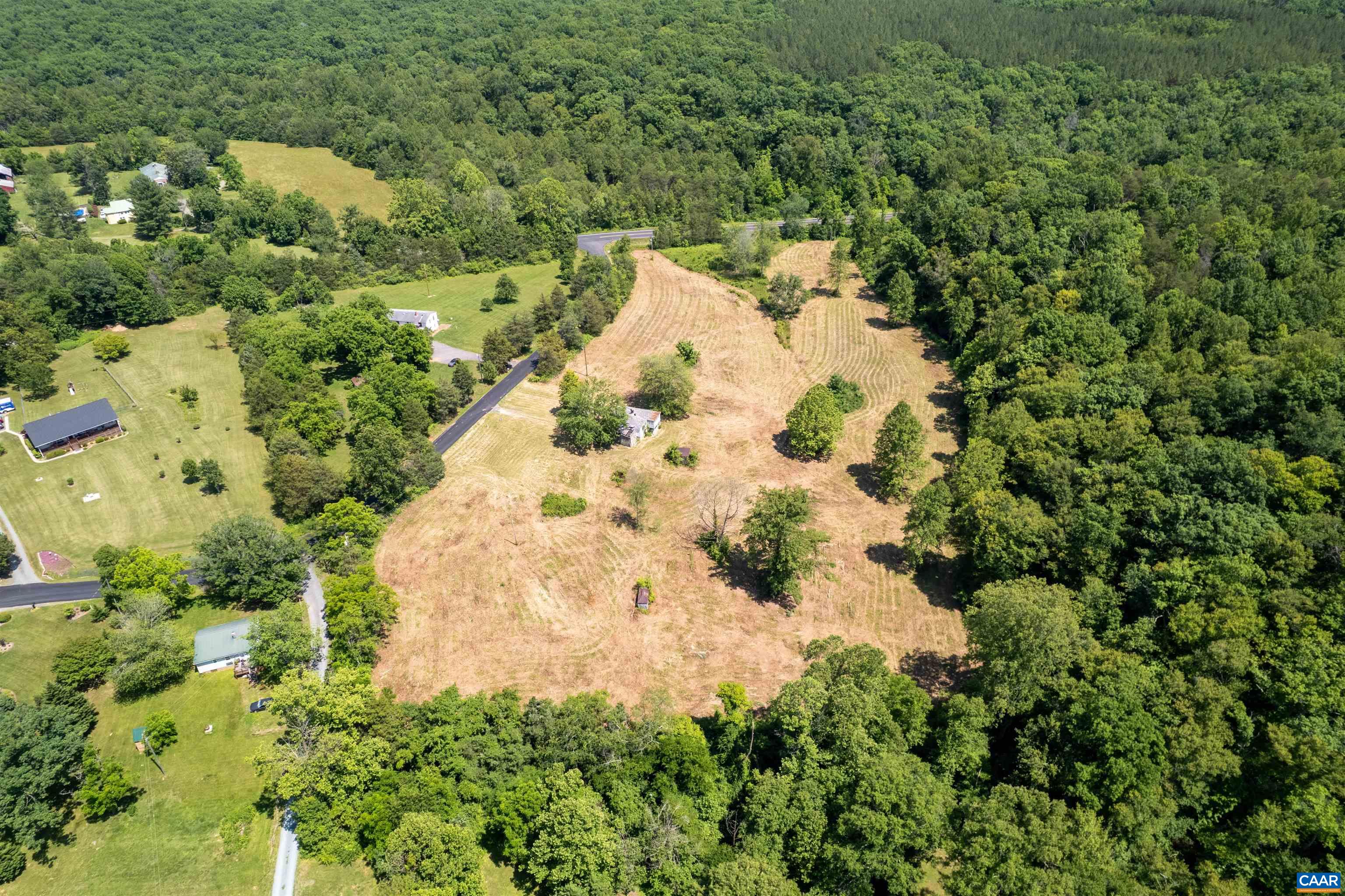 1467 Harris Creek Road Charlottesville, VA 22902 - Photo 8 of 41