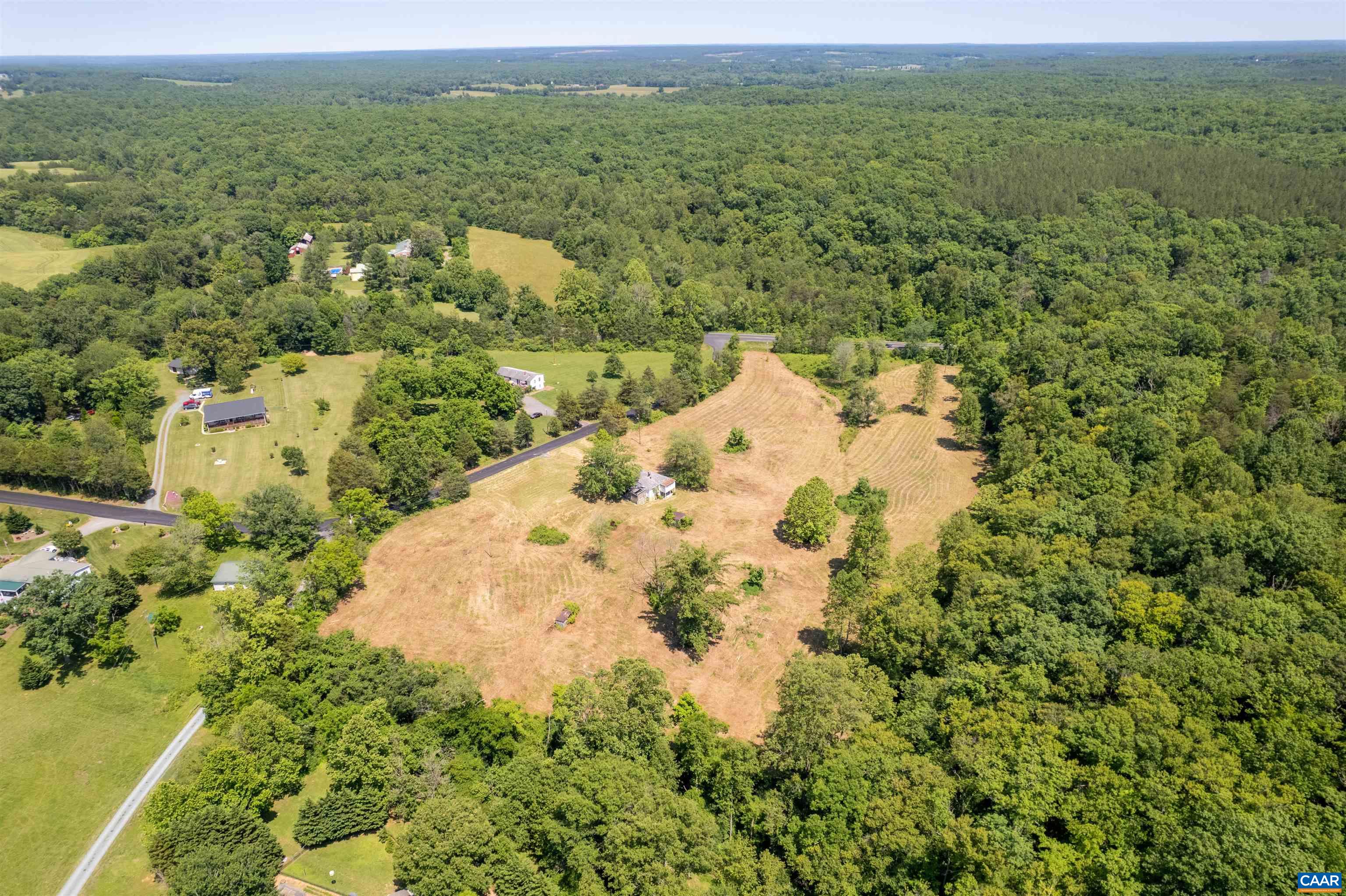 1467 Harris Creek Road Charlottesville, VA 22902 - Photo 9 of 41