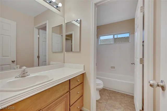 $2,150 | 6125 Sugartree Avenue, Las Vegas, NV 89141